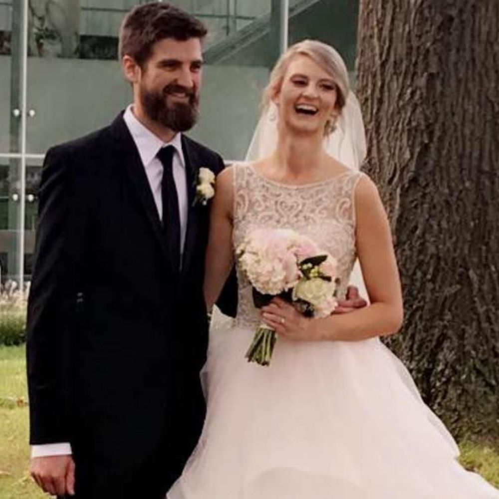 Meet your Posher, Cara